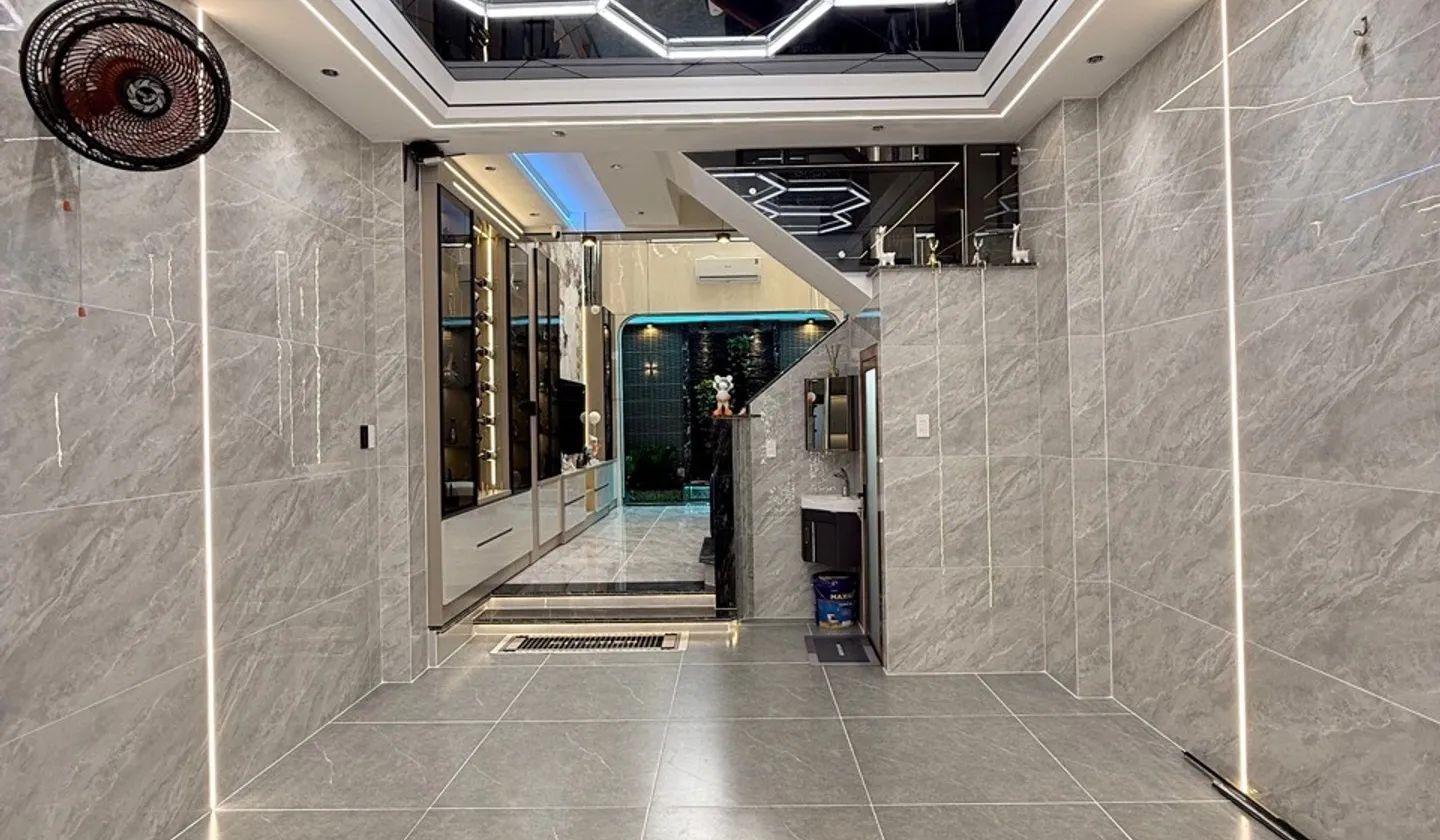 NHÀ PHỐ CAO CẤP ĐÔNG HƯNG THUẬN Q12 – 51M² – 4PN MASTER – GARA Ô TÔ – SMART HOME – FULL NỘI THẤT... Bán nhà mặt phố tại Đông Hưng Thuận, Hồ Chí Minh 01