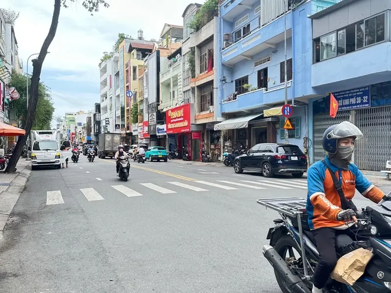 Nhà hiếm 5 tầng có thang máy, hẻm rộng, kinh doanh đỉnh ở Quận 3... Bán nhà mặt phố tại Bàn Cờ, Hồ Chí Minh 01
