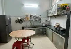 Nhà Tân Bình - Lạc Long Quân nở hậu nhiều, 4 tầng ở ngay - CHDV- ngang hơn 4m - dài 15m - hơn 9t... Bán nhà riêng tại Bảy Hiền, Hồ Chí Minh 02