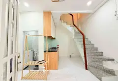 Nhà nhỏ xinh 3 tầng, đầy đủ tiện nghi, giá mềm tại Khánh Hội... Bán nhà riêng tại Khánh Hội, Hồ Chí Minh 01
