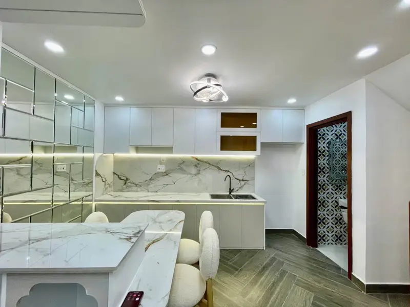 Nhà 2 Tầng Ngang Rộng, Vị Trí Vàng Gần Nguyễn Huệ... Bán nhà riêng tại Tân Thuận, Hồ Chí Minh 01