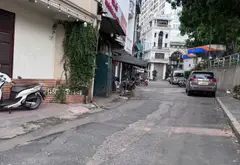 Nhà mặt phố rộng rãi, kinh doanh đỉnh tại Tây Hồ... Bán nhà mặt phố tại Ba Đình, Hà Nội 01