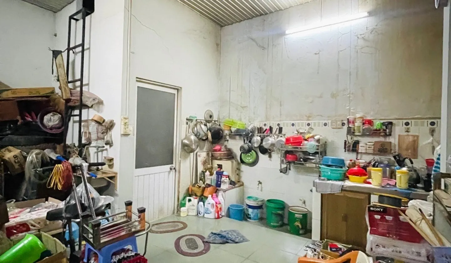 GẤP BÁN GIẢM MẠNH 2 TỶ CÒN HƠN 9 TỶ - NHÀ 6X24 - HẺM 5M - PHAN VĂN HỚN - TÂN THỚI NHẤT... Bán nhà riêng tại Đông Hưng Thuận, Hồ Chí Minh 01
