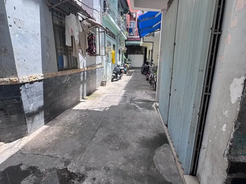 Nhà 2 mặt hẻm Thành Mỹ, tiện nghi xịn sò, giảm giá sốc... Bán nhà riêng tại Tân Hòa, Hồ Chí Minh 01