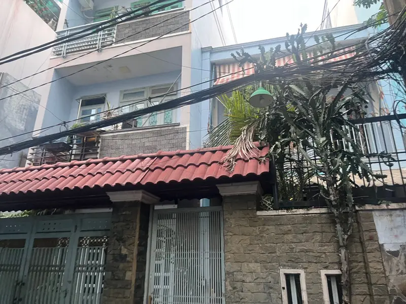 Bán nhà riêng rộng 189m² tại quận Phú Nhuận, phù hợp đầu tư cho thuê... Bán nhà riêng tại Nhiêu Lộc, Hồ Chí Minh 01
