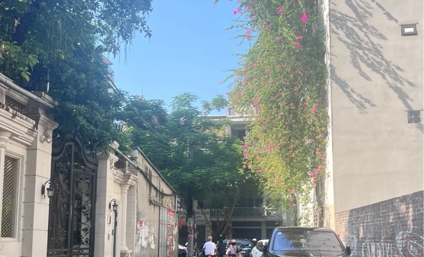 Cơ Hội Sở Hữu Nhà Riêng 4 Tầng Ô Tô Tránh, Vị Trí Kinh Doanh Đắc Địa... Bán nhà riêng tại Long Biên, Hà Nội 01