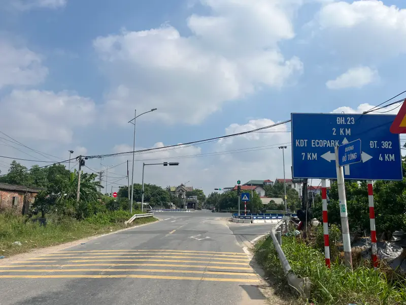 Bán đất gần trục ĐT382 Văn Giang Hưng Yên- ô tô VF5 đỗ cửa- thông tứ tung... Bán đất tại Văn Giang, Hưng Yên 01
