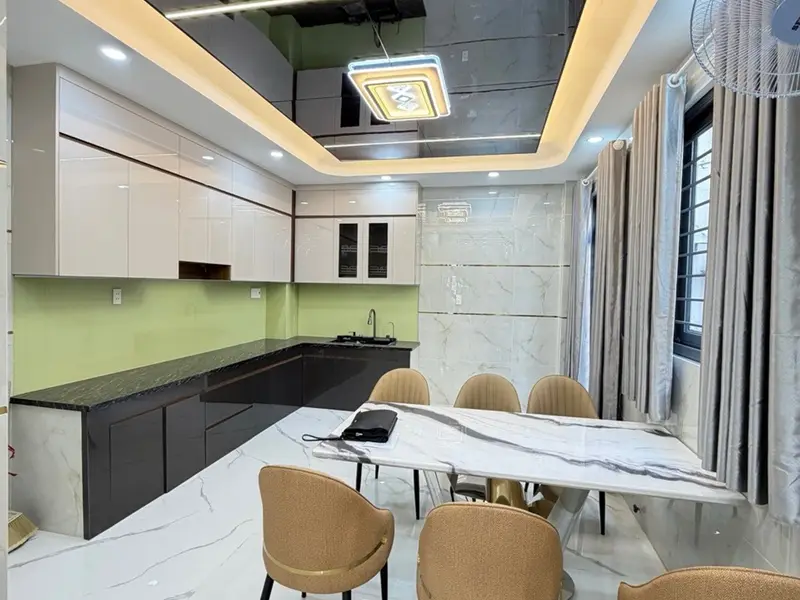 Nhà lô góc 5 tầng diện tích 61m2 giá 8.1 tỷ tại Gò Xoài... Bán nhà riêng tại Bình Hưng Hòa, Hồ Chí Minh 01