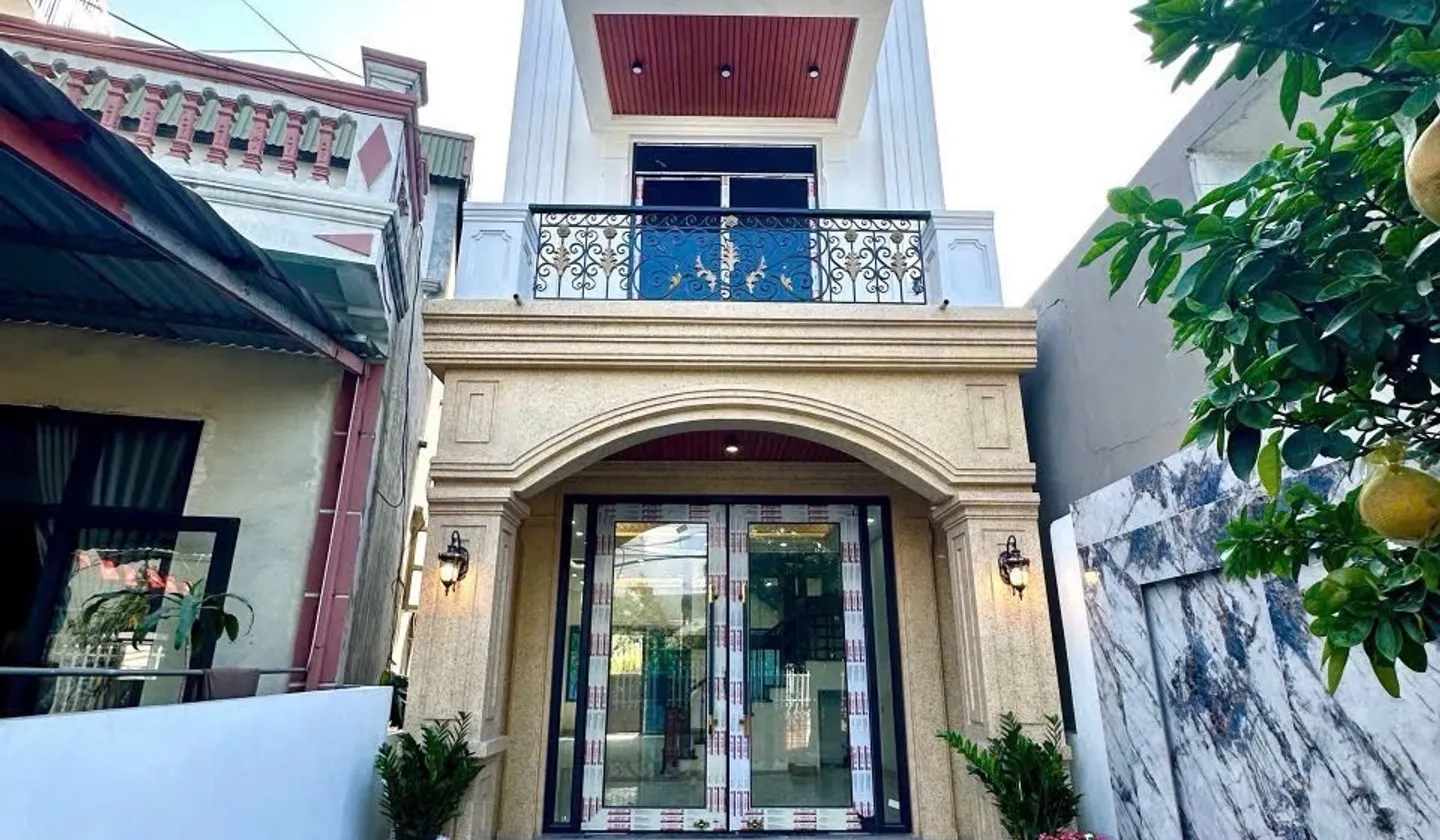 Bán nhà riêng 4 tầng 4 phòng ngủ tại Phố Lao Động, gần khu đô thị Lideco Bãi Muối... Bán nhà riêng tại Cao Xanh, Quảng Ninh 01