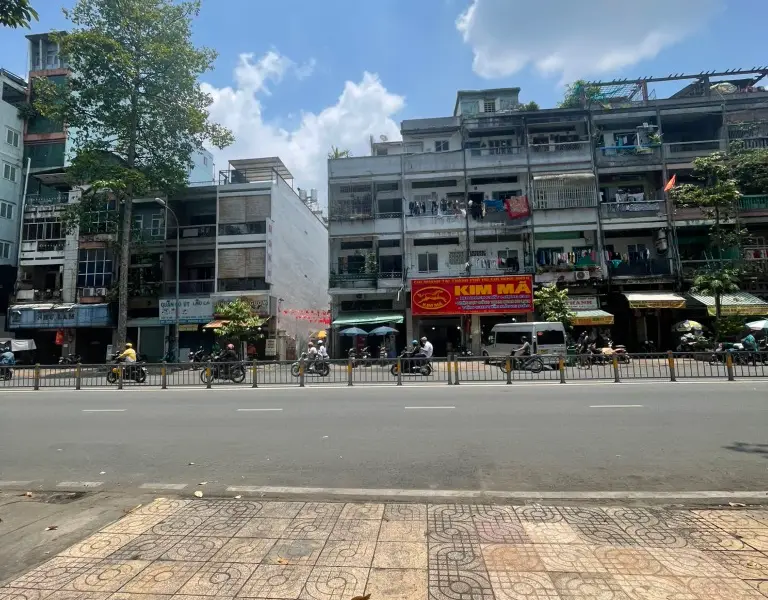 Bán nhà mặt phố 3 tầng, diện tích 98m2 Quận 5 hướng Bắc... Bán nhà mặt phố tại An Đông, Hồ Chí Minh 01