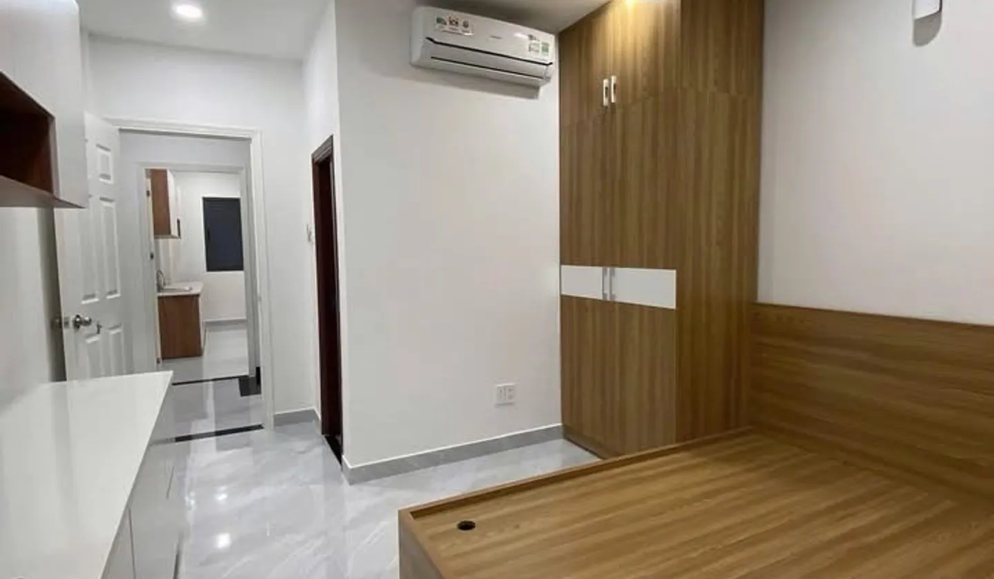 Bán nhà 5 tầng diện tích 40m2 gần Quận 1 Phú Nhuận... Bán nhà riêng tại Phú Nhuận, Hồ Chí Minh 01