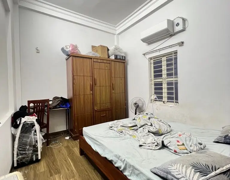 Bán nhà riêng 4 tầng 4 phòng ngủ tại Kim Giang, thiết kế thông thoáng, gần ô tô tránh... Bán nhà riêng tại Thanh Liệt, Hà Nội 01