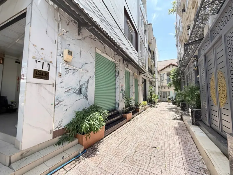 Bán nhà riêng Quận 8 diện tích 52m², 5 tầng, pháp lý đầy đủ, giá 9.8 tỷ... Bán nhà riêng tại Bình Đông, Hồ Chí Minh 01