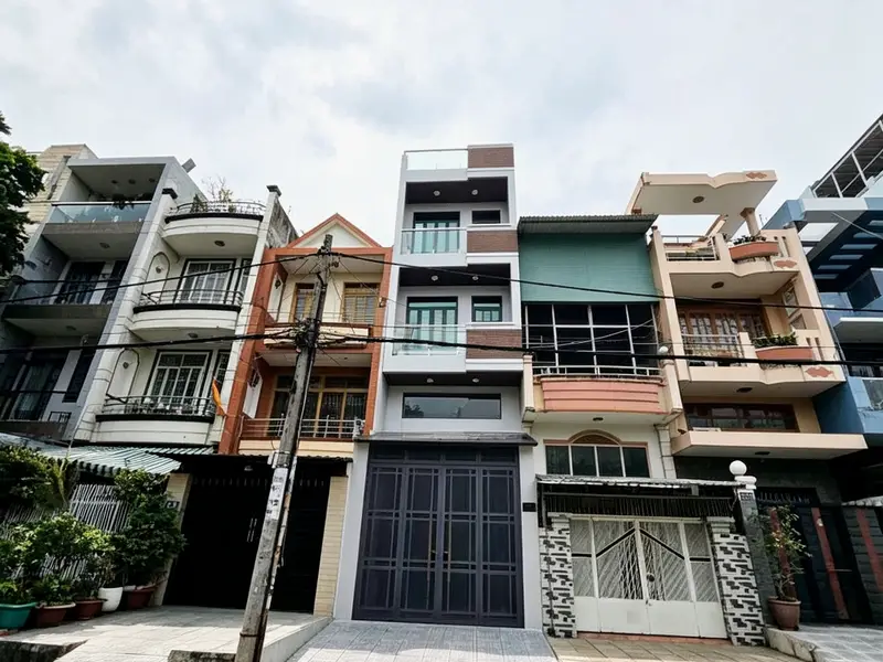 Nhà 5 tầng view công viên • Khu Bình Phú 1 • 4×19m • Hơn 13 Tỏi... Bán nhà mặt phố tại Bình Phú, Hồ Chí Minh 01