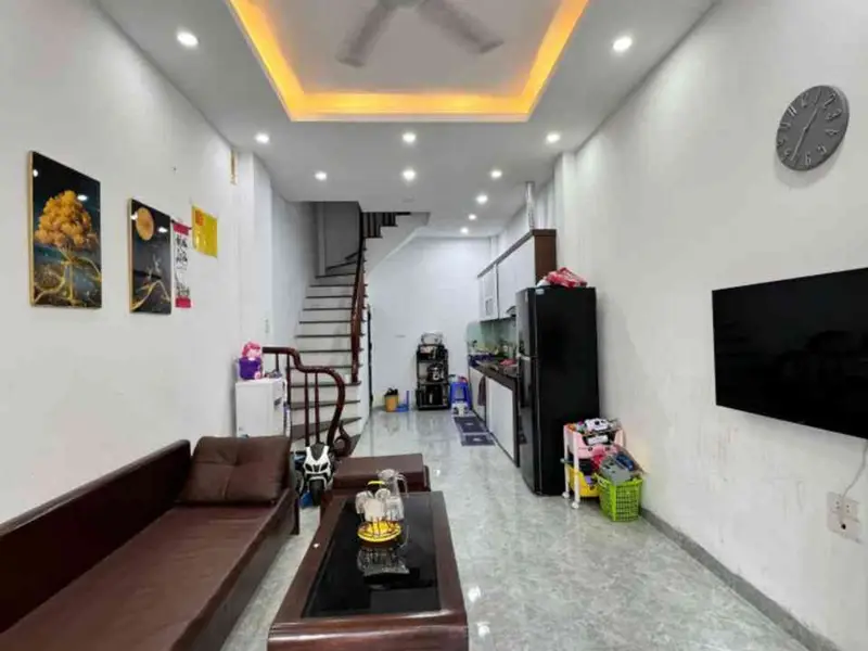 Cơ hội sở hữu nhà 5 tầng hiện đại tại Hữu Hưng, giá tốt khó tin... Bán nhà riêng tại Tây Mỗ, Hà Nội 01