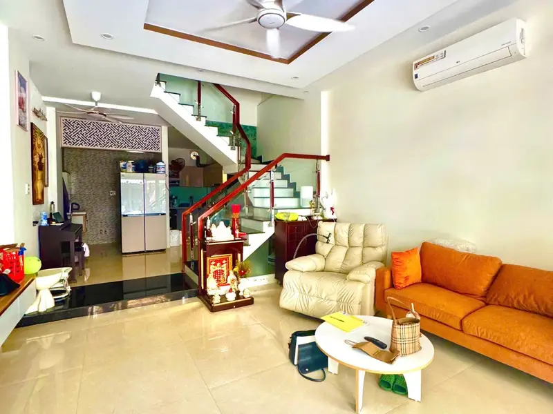 🏡 BÁN NHÀ 2 TẦNG HẢI CHÂU - CÁCH SÔNG HÀN 300M, GẦN BIỂN - CHỈ 7 TỶ X... Bán nhà mặt phố tại Hải Châu, Đà Nẵng 01