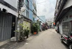 Nhà 2 tầng rộng rãi, xe hơi ngủ trong nhà, giá sốc tại Quận 12... Bán nhà riêng tại Đông Hưng Thuận, Hồ Chí Minh 03