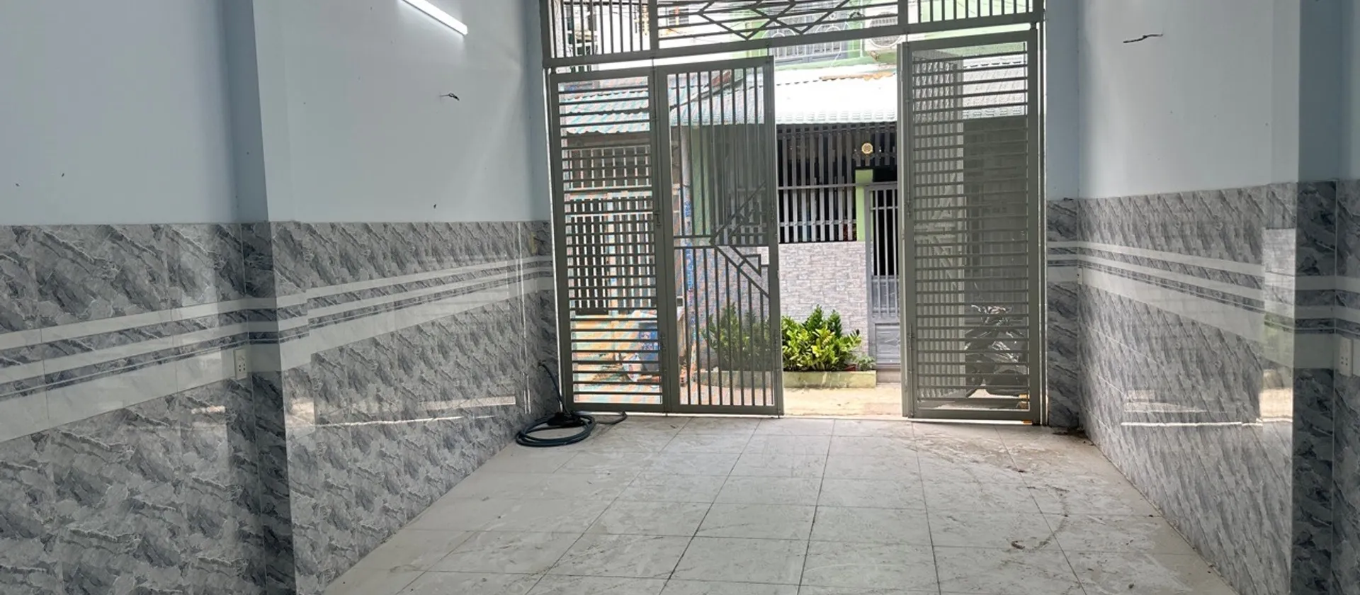 Bán nhà riêng hẻm xe tải rộng 5m, diện tích 182m² tại Thới Tam Thôn, Đông Thạnh... Bán nhà riêng tại Đông Thạnh, Hồ Chí Minh 01