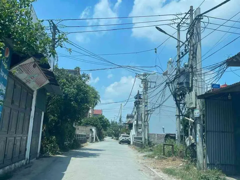 🔥 ĐƯỜNG NHẠN - THƯ LÂM - HÀ NỘI. 🔥
• Diện tích 60m², mặt tiền hậu 4m, khổ đất vuông vắn... Bán đất tại Thư Lâm, Hà Nội 01