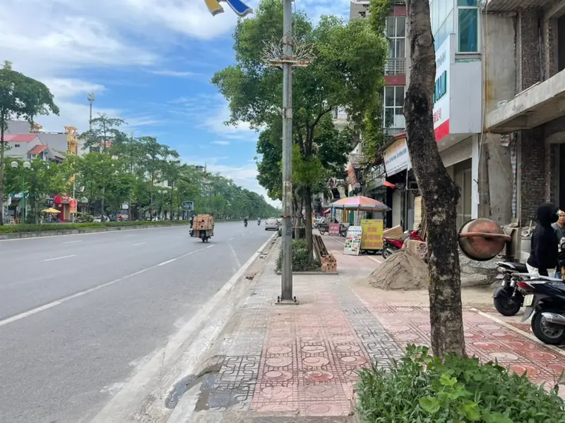 Bán nhà mặt phố lô góc 3 mặt thoáng, diện tích 81,5m² tại Ngô Gia Tự... Bán nhà mặt phố tại Việt Hưng, Hà Nội 01