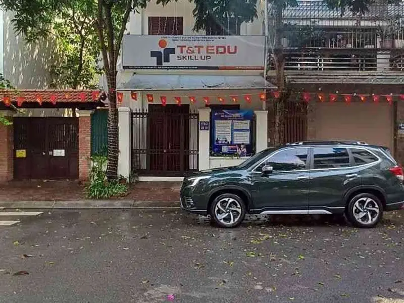 Bán nhà mặt phố 4 tầng tại phường Việt Hưng, Long Biên với mặt tiền 5m ô tô tránh... Bán nhà mặt phố tại Việt Hưng, Hà Nội 01