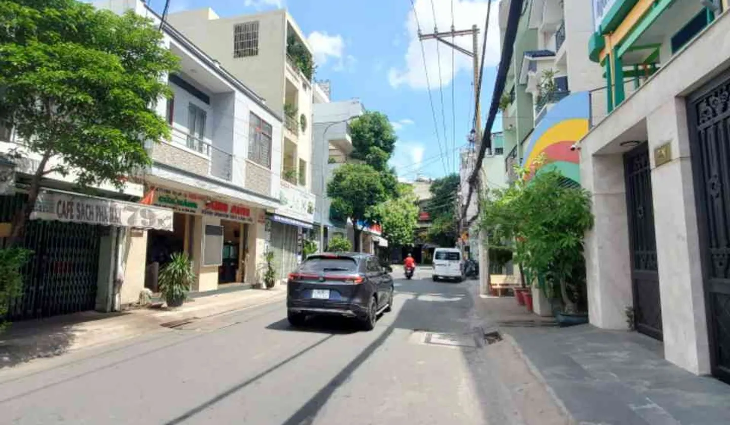 Nhà mặt phố lô góc 2 tầng giá sốc tại Bàu Cát... Bán nhà mặt phố tại Bảy Hiền, Hồ Chí Minh 01