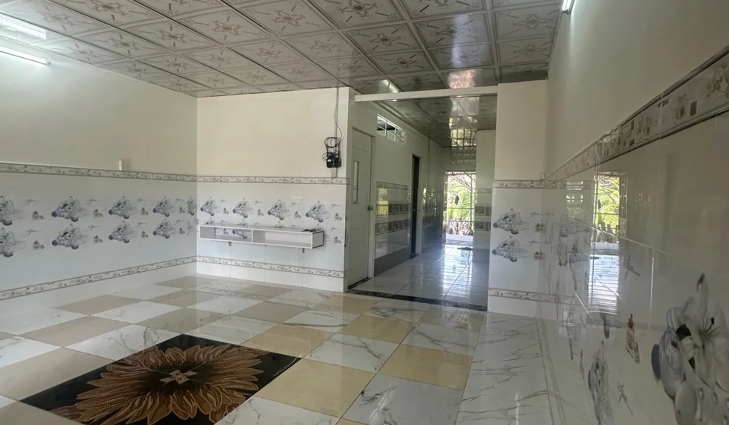 Nhà riêng 1 tầng 2 phòng ngủ diện tích 85m2 tại Long Trường, quận 9... Bán nhà riêng tại Long Trường, Hồ Chí Minh 01