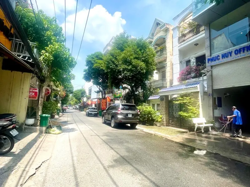 Bán nhà riêng 4 tầng, 9PN, 110m, 20 tỷ Hơn, hẻm xe hơi Khu Nhà Ga T3 Tân Bình,... Bán nhà riêng tại Tân Bình, Hồ Chí Minh 01
