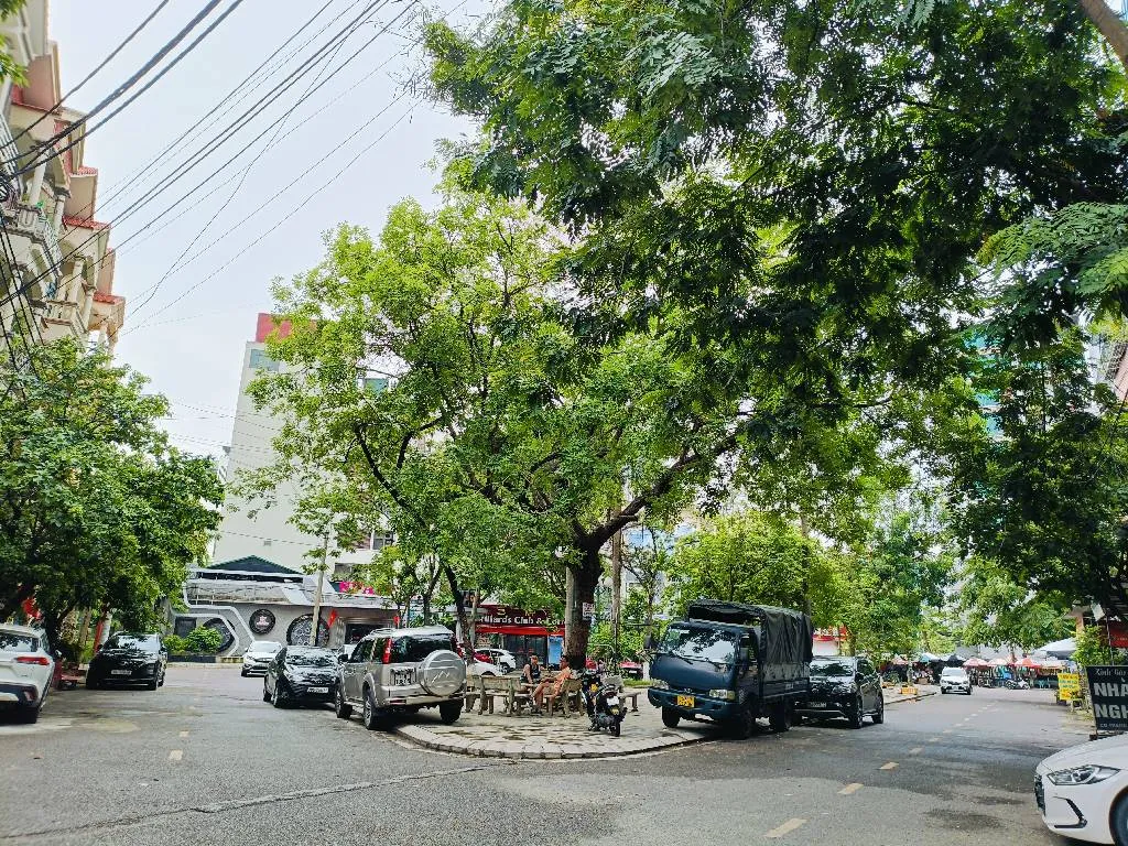 Bán nhà mặt phố 4 tầng view công viên tại Bắc Ninh... Bán nhà mặt phố tại Võ Cường, Bắc Ninh 01