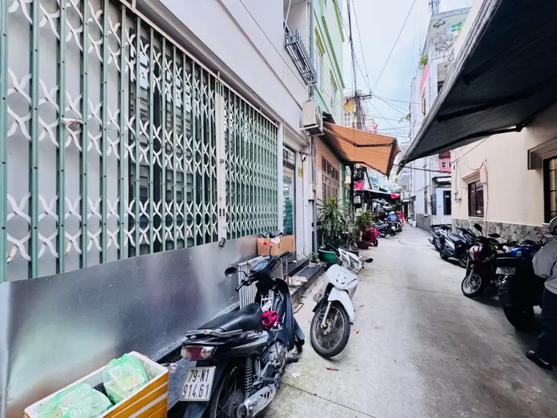 🍀💥 HXH THÔNG - SÁT MẶT TIỀN - LÊ HỒNG PHONG - P1 - Q10... Bán nhà riêng tại Vườn Lài, Hồ Chí Minh 01