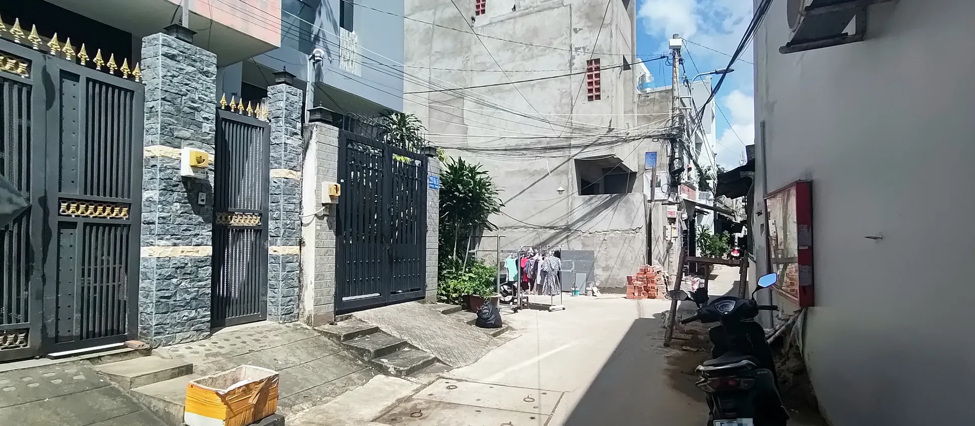 BÁN NHÀ ĐẸP Ở BÙI MINH TRỰC Q.8, 105M2 RỘNG 6.8, HẺM TRƯỚC NHÀ 6M CÁCH MT 40M, NHỈNH 10 TỶ... Bán nhà riêng tại Bình Đông, Hồ Chí Minh 01