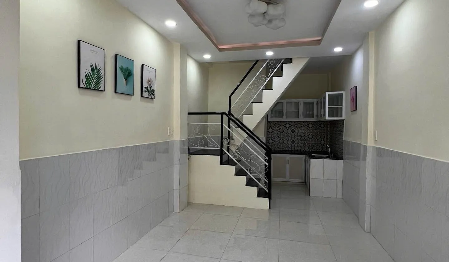 Bán nhà gần 30m2 sát hẻm oto giáp Q1 chỉ 4.x ty... Bán nhà riêng tại Bình Thạnh, Hồ Chí Minh 01