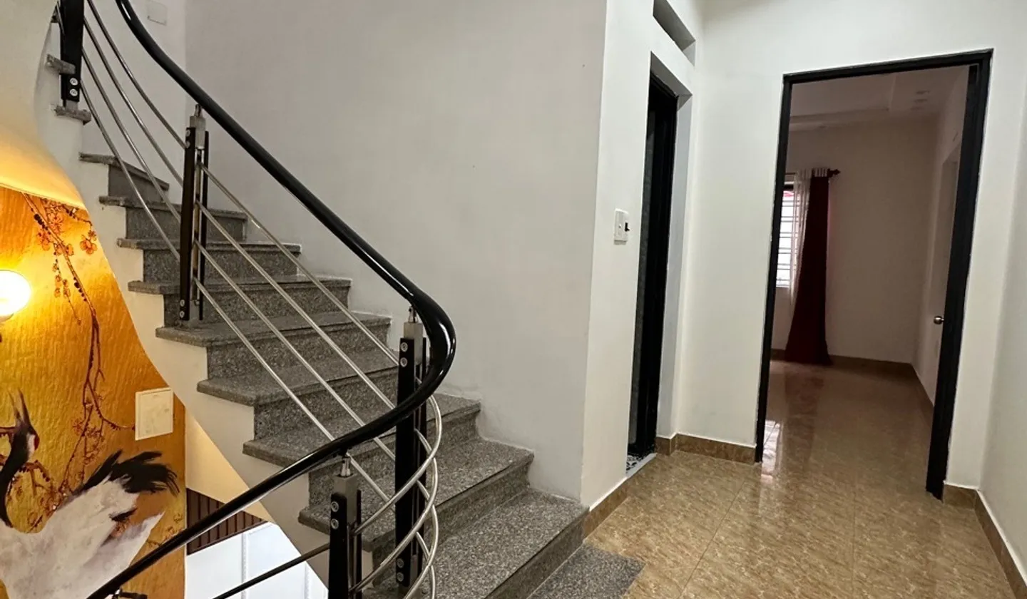 Nhà đẹp góc thoáng, 3 tầng, vị trí thuận tiện tại khu vực dân cư phát triển... Bán nhà riêng tại Gia Viên, Hải Phòng 01