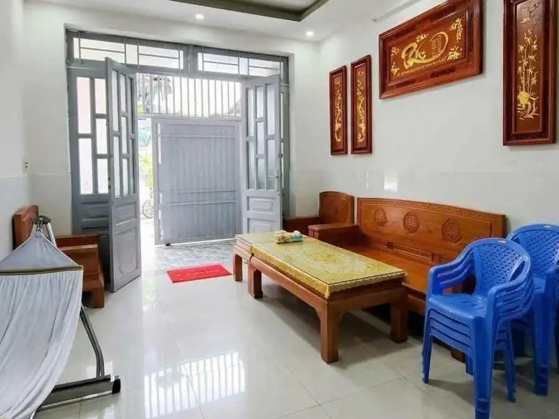 Chủ cần bán nhanh nhà 2 tầng 87m2, gồm 3 phòng ngủ, tặng nội thất.... Bán nhà riêng tại Tân Đông Hiệp, Hồ Chí Minh 01