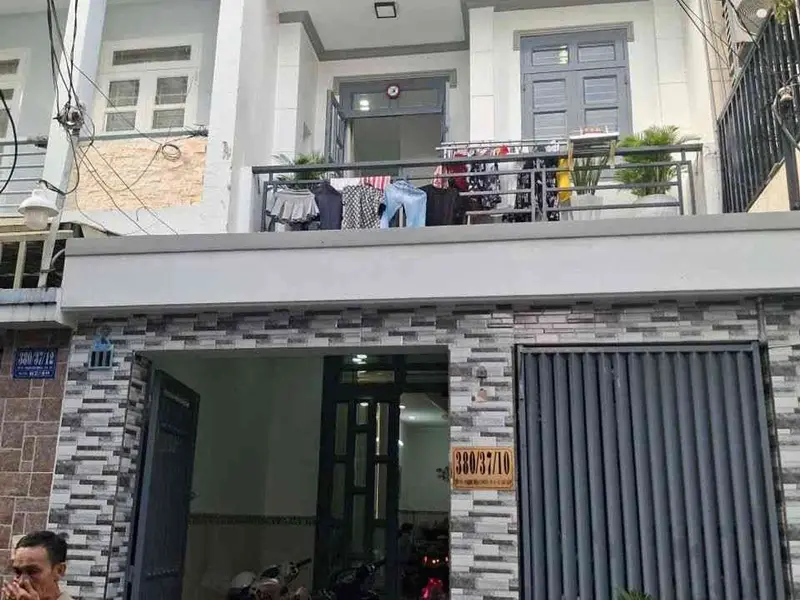 TÌM NHÀ GÒ VẤP RỘNG 75M², Ô TÔ ĐẾN TẬN NHÀ?
🏡 Căn nhà phù hợp gia đình cần diện tích rộng... Bán nhà riêng tại Thông Tây Hội, Hồ Chí Minh 01