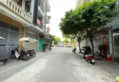 Bán gấp nhà 5 tầng tại khu TĐC Thanh Am, tiện ích đầy đủ, vỉa hè ô tô tránh... Bán nhà riêng tại Việt Hưng, Hà Nội 06