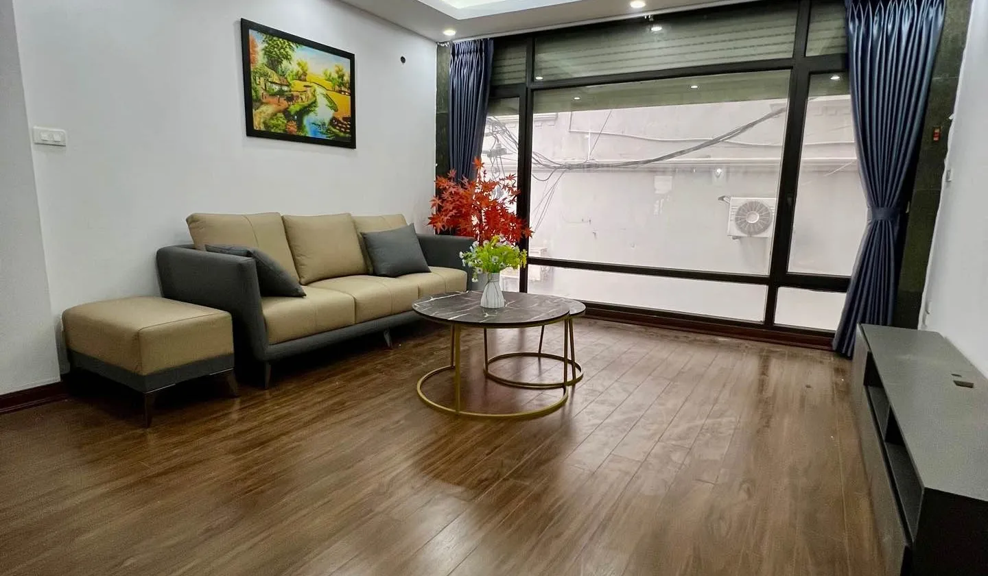 Cơ hội hiếm có sở hữu nhà 5 tầng siêu chắc ở Long Biên, gần phố dễ kinh doanh... Bán nhà riêng tại Long Biên, Hà Nội 01