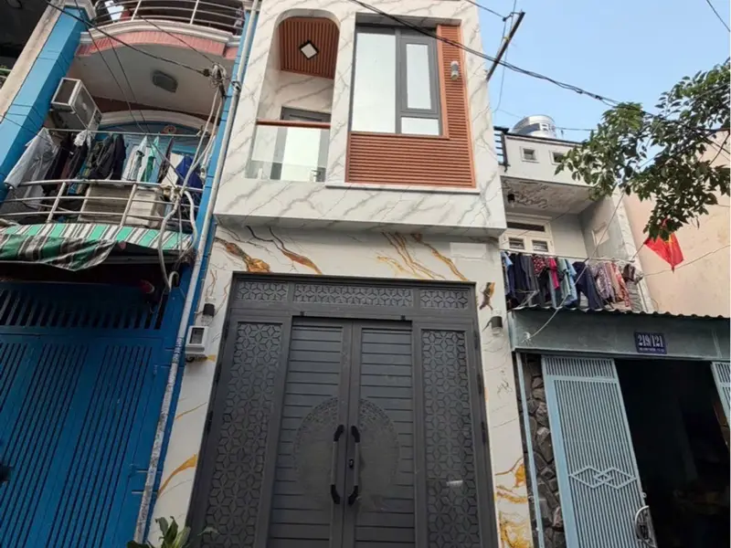Nhà quận 6, 6 phòng ngủ, giá tốt giảm mạnh... Bán nhà riêng tại Bình Tây, Hồ Chí Minh 01