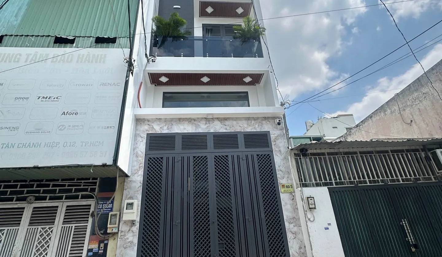 Nhà riêng cao cấp tại Lâm Thị Hố với thang máy và nội thất sang trọng... Bán nhà riêng tại Trung Mỹ Tây, Hồ Chí Minh 01